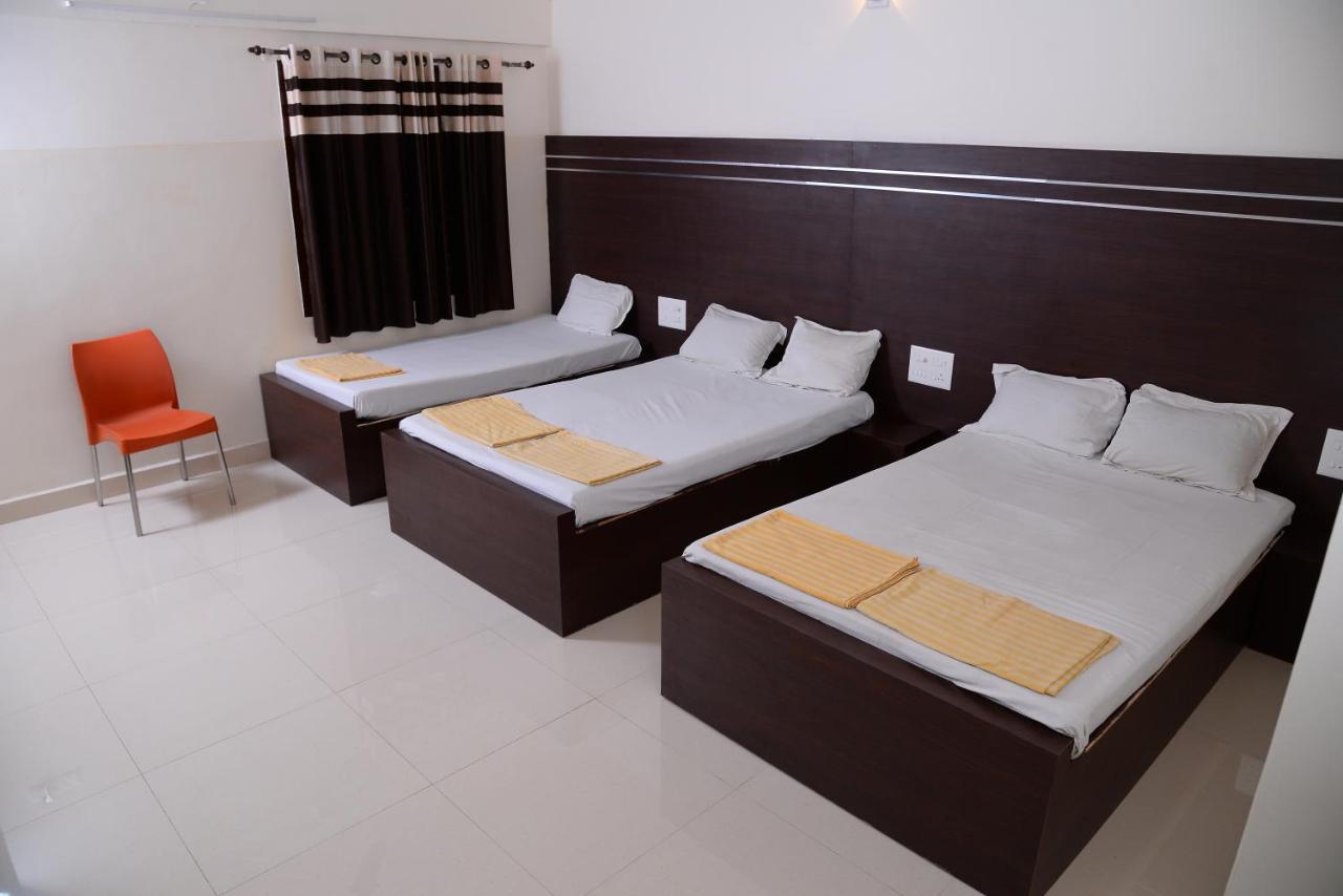 Parijatha Lodge Kundapur Exterior photo