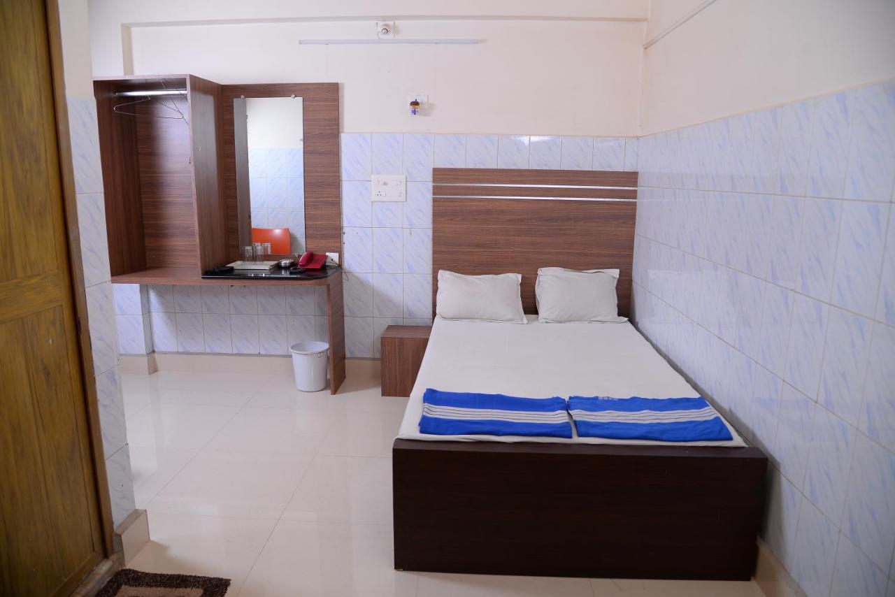 Parijatha Lodge Kundapur Exterior photo