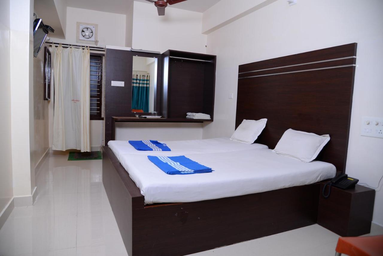 Parijatha Lodge Kundapur Exterior photo